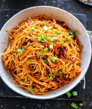 Egg Schezwan Hakka Noodles